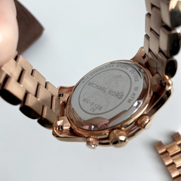 Michael Kors Women’s Rose Gold Watch MK5128 main image 7